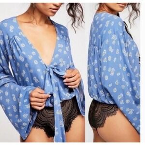 Free People Boho Women's Blouse Sz M Blue Peasant Floral Bodysuit Intimately